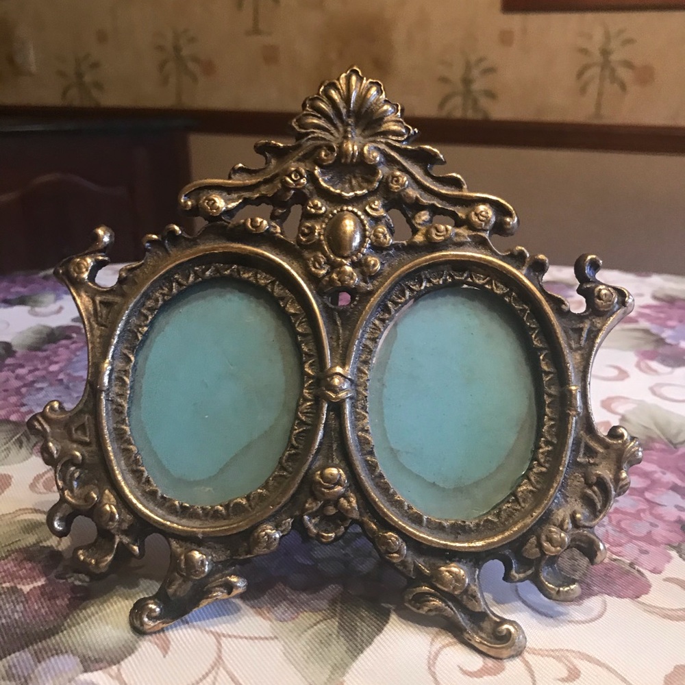 1940s ANTIQUE BRASS FRAME - Picture 3 of 8